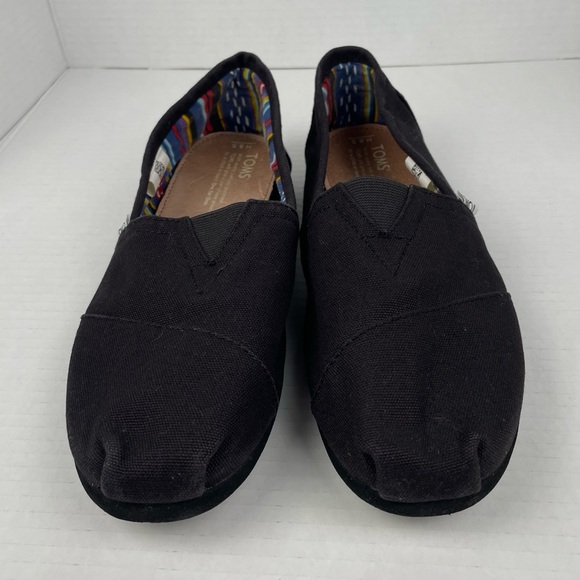 TOMS Classic Canvas Shoes Men’s Size 8.5 Black Slip on  Casual Travel Everyday - Picture 4 of 12